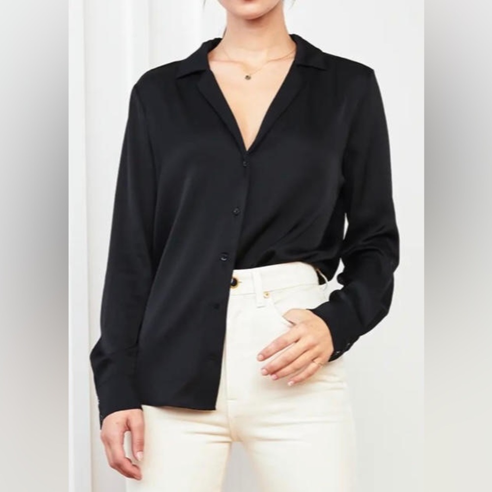 Quince Washable Stretch Silk Notch Collar Blouse in black size M